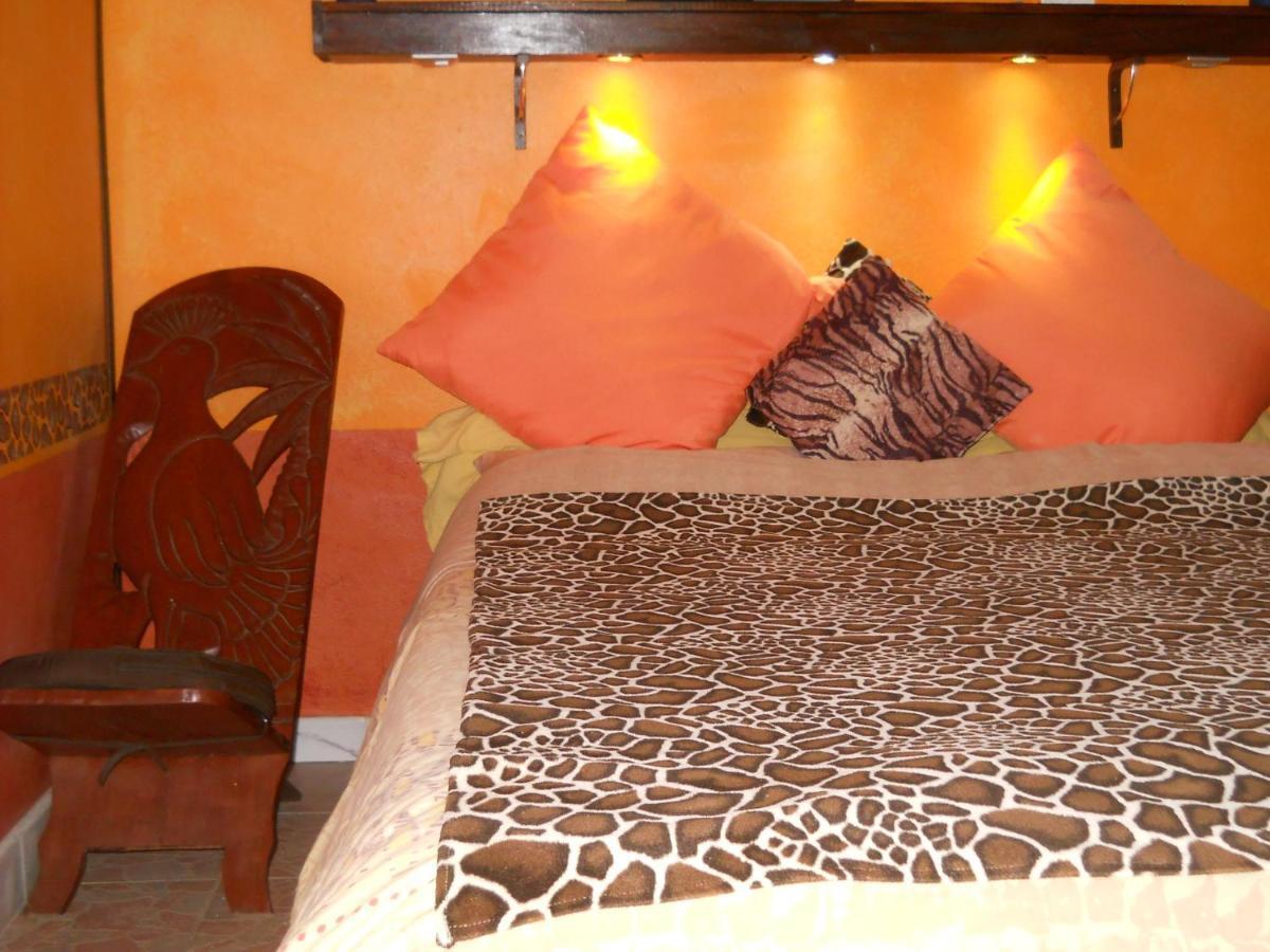 Gandalf Safari Camp Bed and Breakfast Saint-Joseph Habitación foto